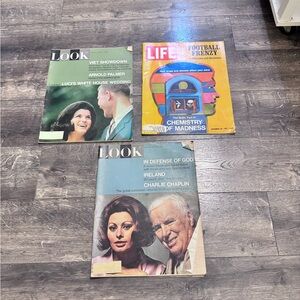 Lot of 3 Vintage Magazines‎